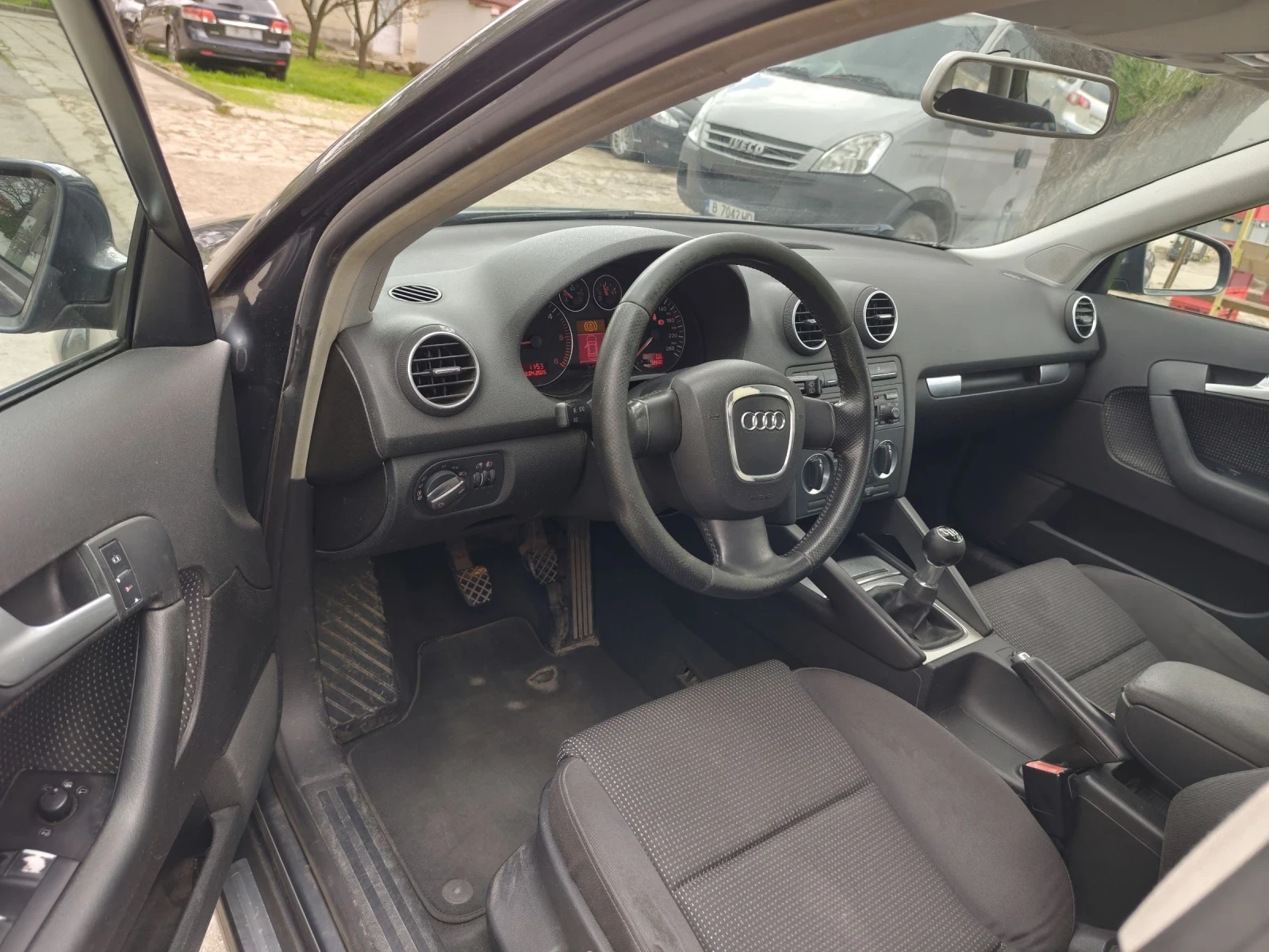 Audi A3 Sportback 2.0TDI 140k.c. Запазена и Здрава, снимка 10 - Автомобили и джипове - 54289867