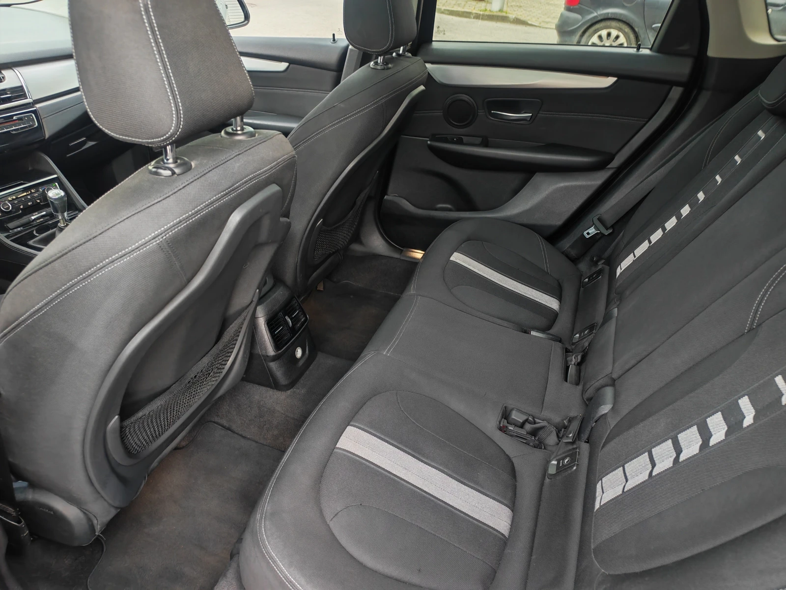 BMW 2 Active Tourer 2.0D-НАВИГАЦИЯ, снимка 10 - Автомобили и джипове - 54874137