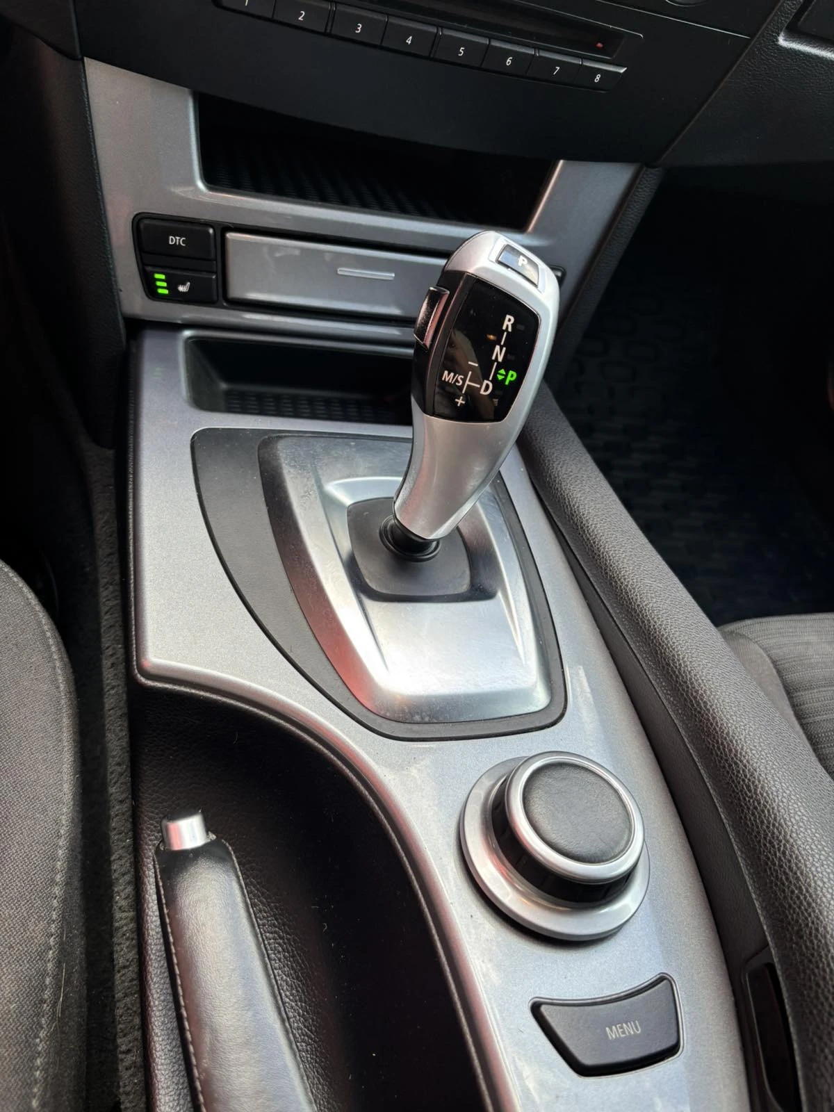 BMW 520 Face Lift , снимка 12 - Автомобили и джипове - 54914460