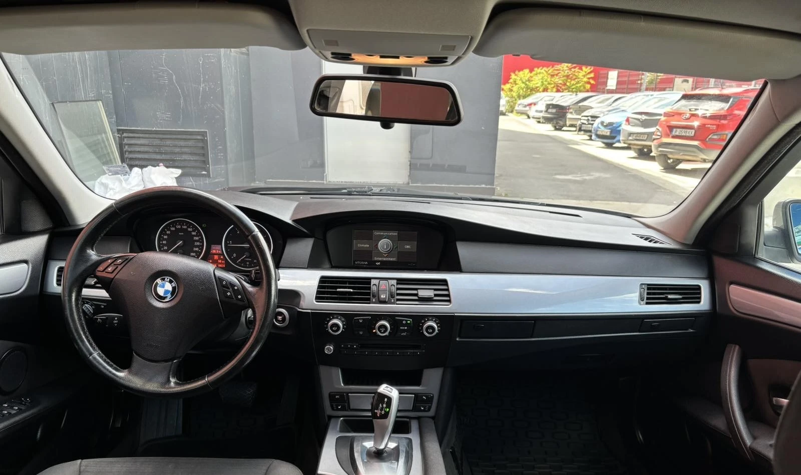 BMW 520 Face Lift , снимка 7 - Автомобили и джипове - 54914460