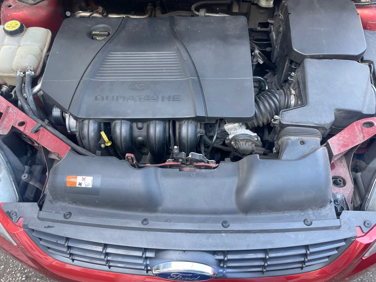 Ford Focus 2.0 i, снимка 7 - Автомобили и джипове - 55567891