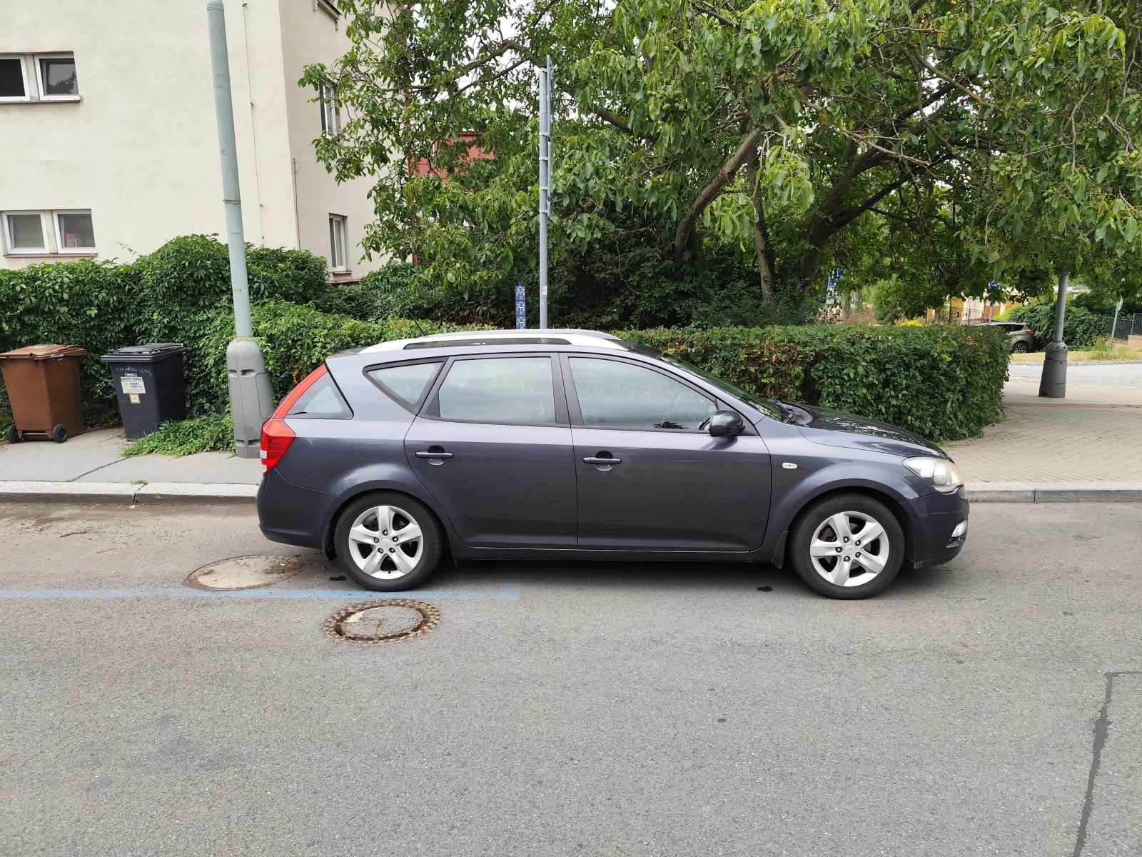 Kia Ceed 1.6 LPG, снимка 4 - Автомобили и джипове - 55574311
