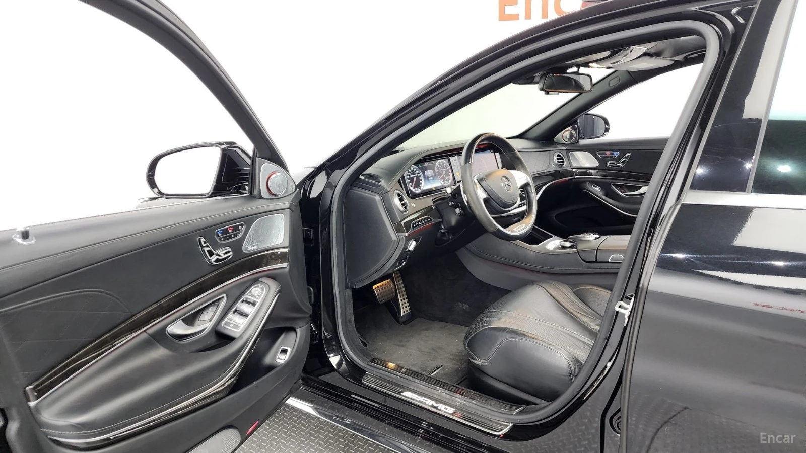 Mercedes-Benz S 65 AMG HUD* 360* МОНИТОРИ* АВТОКРЕДИТ, снимка 8 - Автомобили и джипове - 55691379