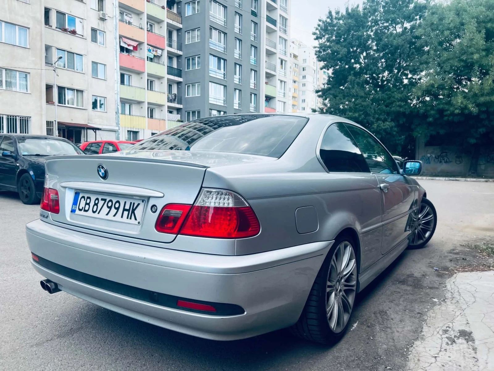 BMW 330, снимка 5 - Автомобили и джипове - 55704419