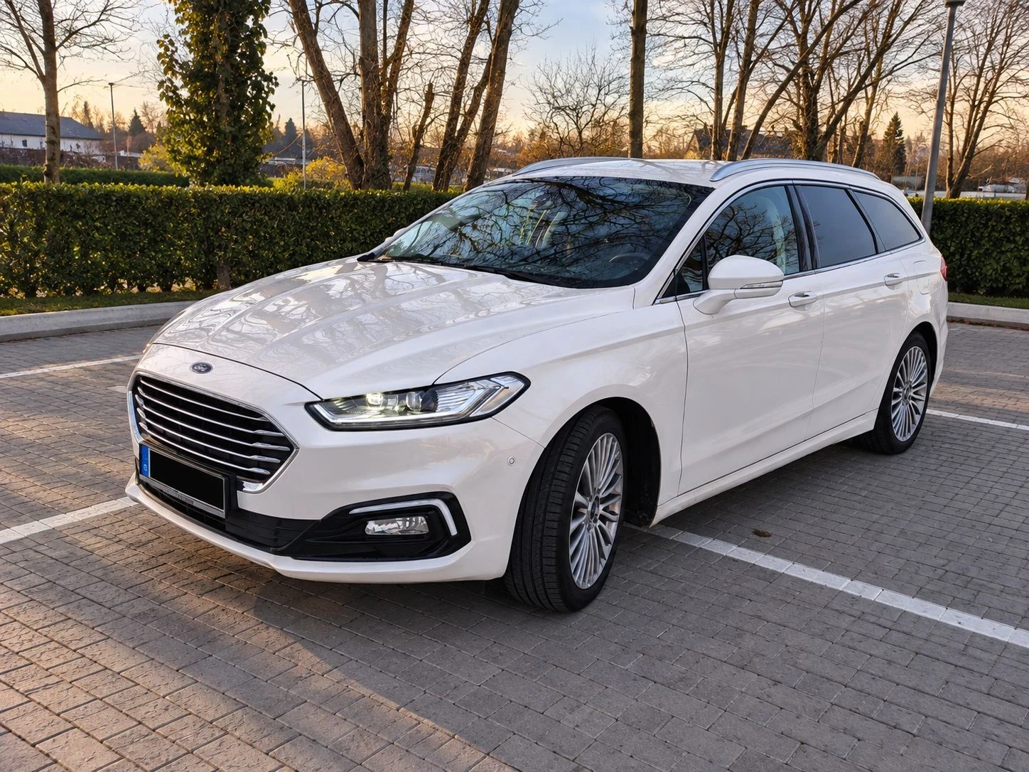 Ford Mondeo Titanium 2.0 Diesel 150 кс. Automatic, снимка 2 - Автомобили и джипове - 56232944