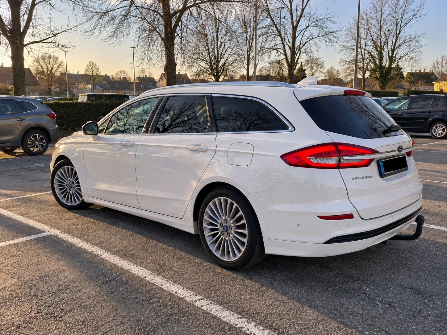 Ford Mondeo Titanium 2.0 Diesel 150 кс. Automatic, снимка 3 - Автомобили и джипове - 56232944