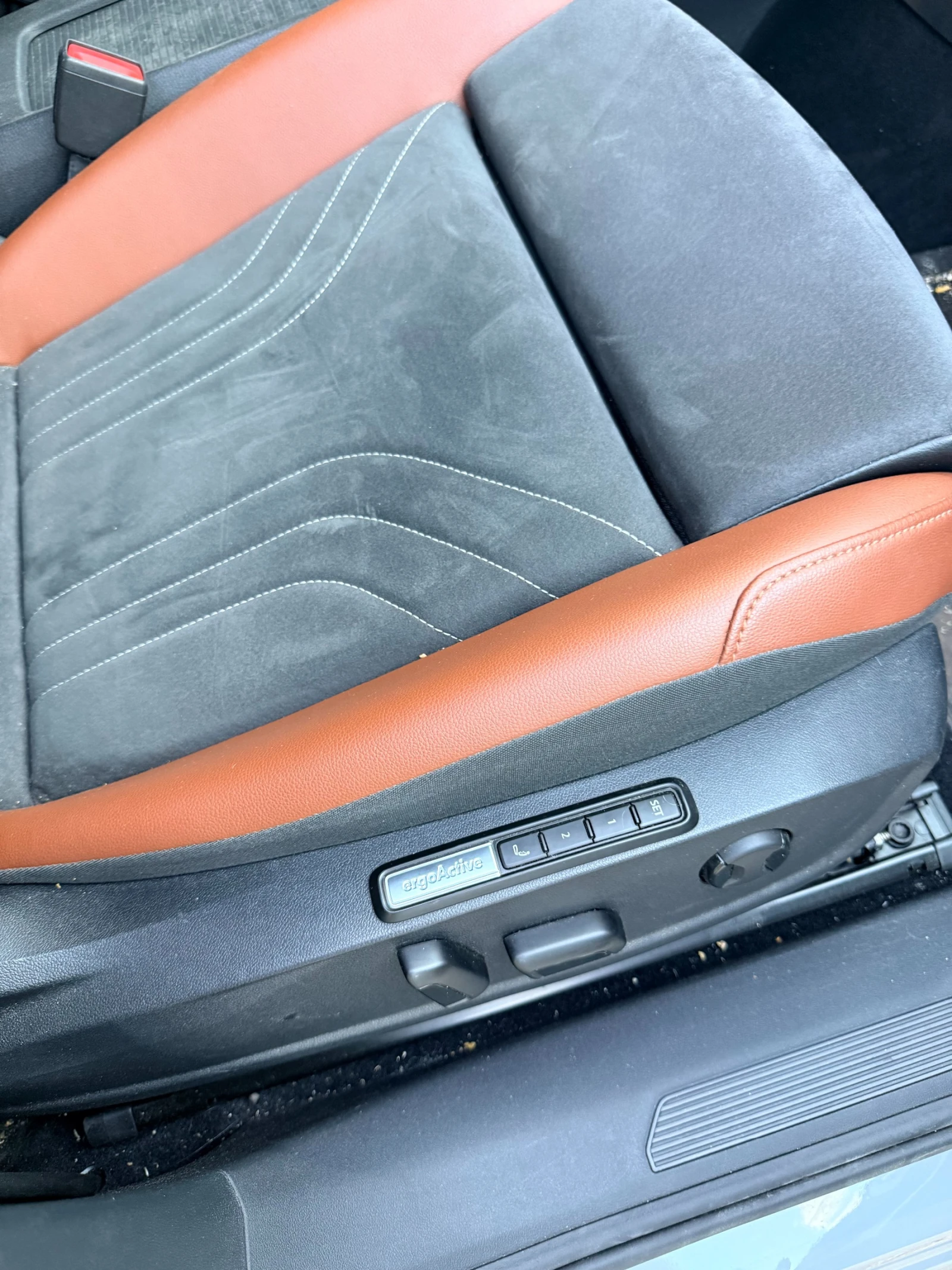 VW ID.4 Pro Performance 82 kWh, снимка 6 - Автомобили и джипове - 56406633