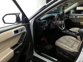Ford Explorer 2.3 LIMITED 4WD, снимка 10