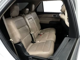 Ford Explorer 2.3 LIMITED 4WD, снимка 11