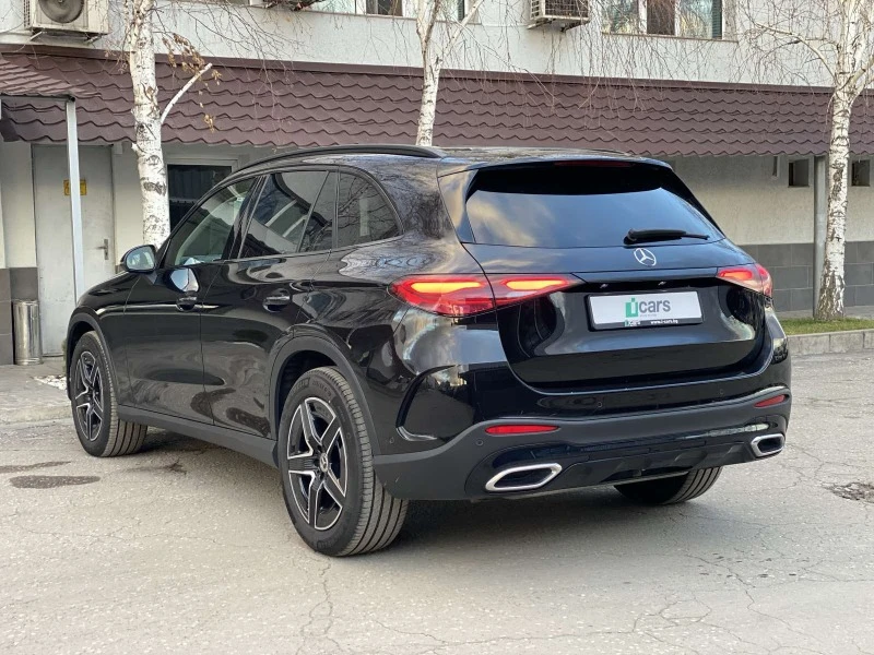 Mercedes-Benz GLC 300 AMG Line В Гаранция!, снимка 4 - Автомобили и джипове - 44976199