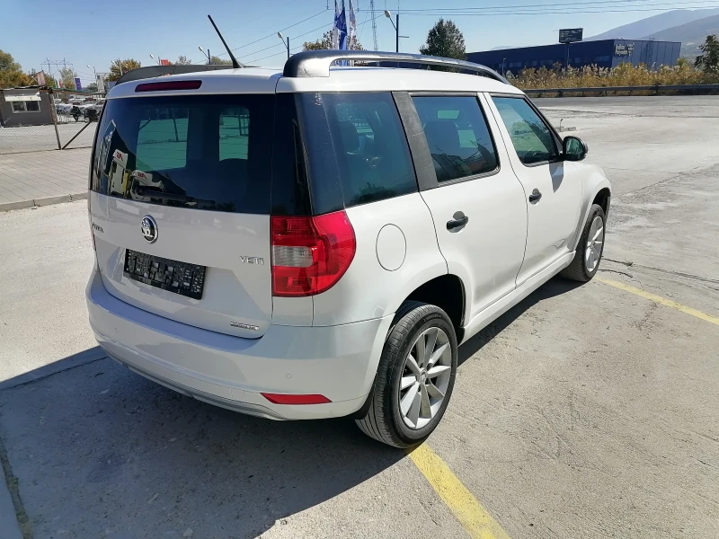 Skoda Yeti, снимка 6 - Автомобили и джипове - 47643765