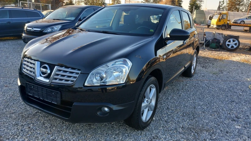 Nissan Qashqai 1.5dci, снимка 1 - Автомобили и джипове - 47896114