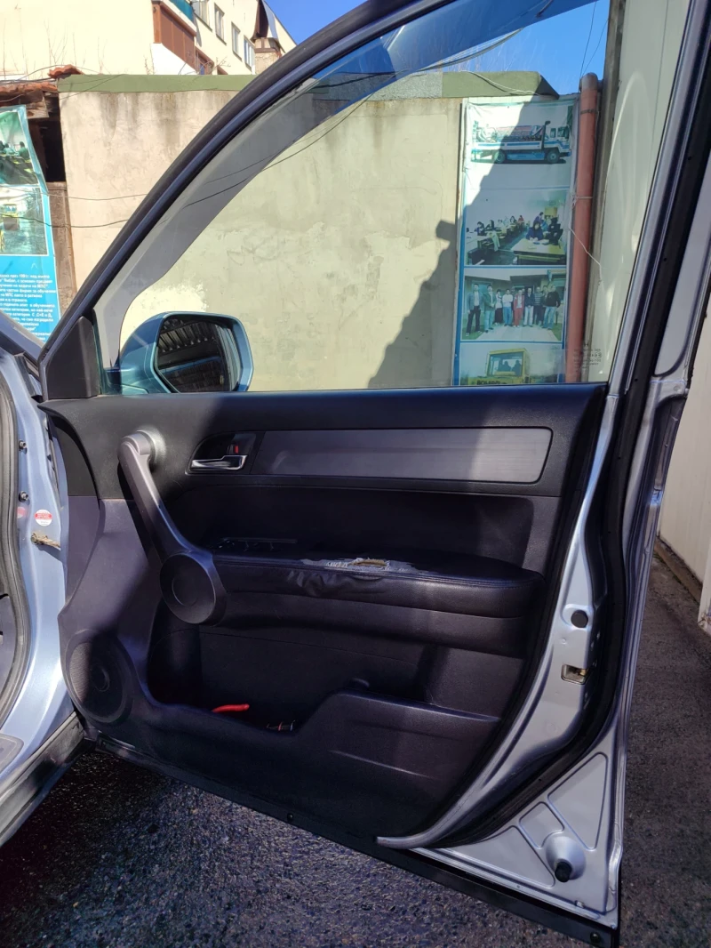 Honda Cr-v, снимка 5 - Автомобили и джипове - 49411076