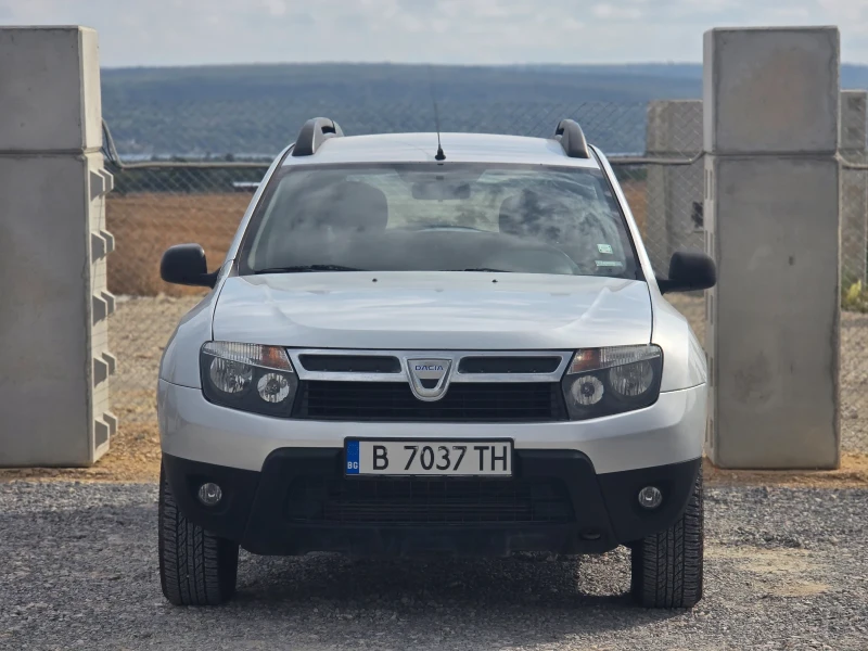 Dacia Duster 4x4, снимка 2 - Автомобили и джипове - 51694391