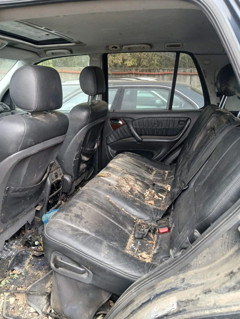 Mercedes-Benz ML 270, снимка 6 - Автомобили и джипове - 51877106