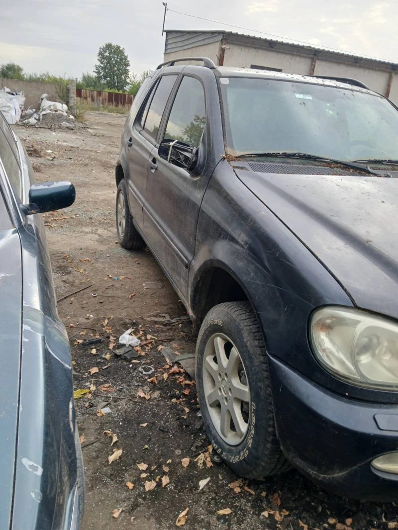 Mercedes-Benz ML 270, снимка 3 - Автомобили и джипове - 51877106