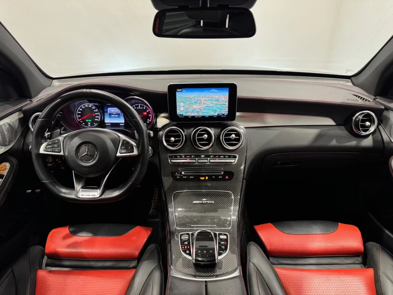 Mercedes-Benz GLC 63 AMG 4M/COUPE/476HP/CARBON/PANO/HUD/360/BURM/MEMO/816f, снимка 9 - Автомобили и джипове - 51878825