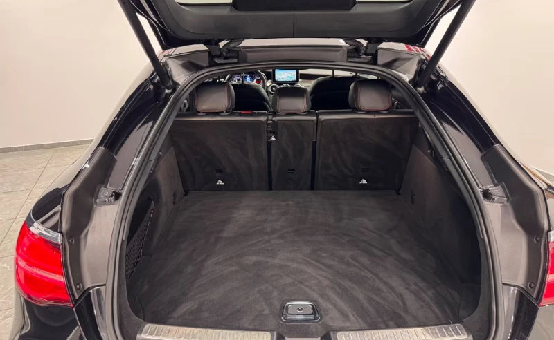 Mercedes-Benz GLC 63 AMG 4M/COUPE/476HP/CARBON/PANO/HUD/360/BURM/MEMO/816f, снимка 6 - Автомобили и джипове - 51878825