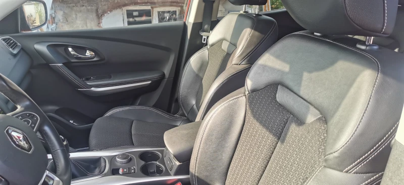 Renault Kadjar 1.6 DCI; 4x4, снимка 9 - Автомобили и джипове - 52460341
