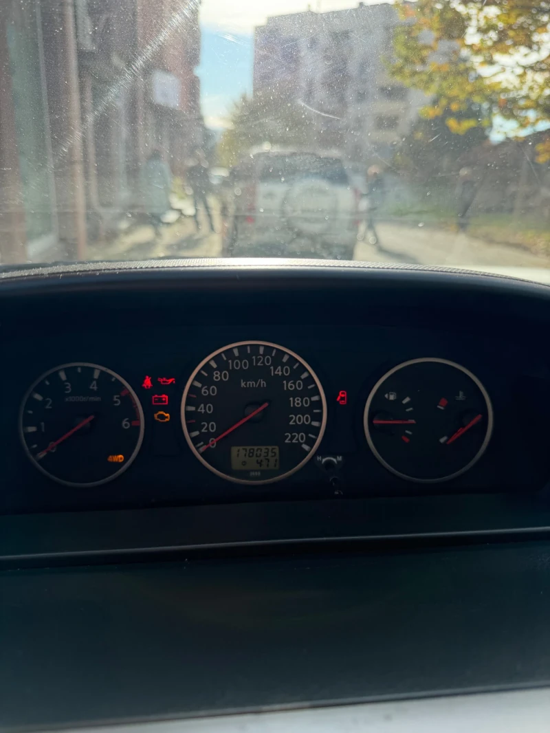 Nissan X-trail, снимка 7 - Автомобили и джипове - 52393989