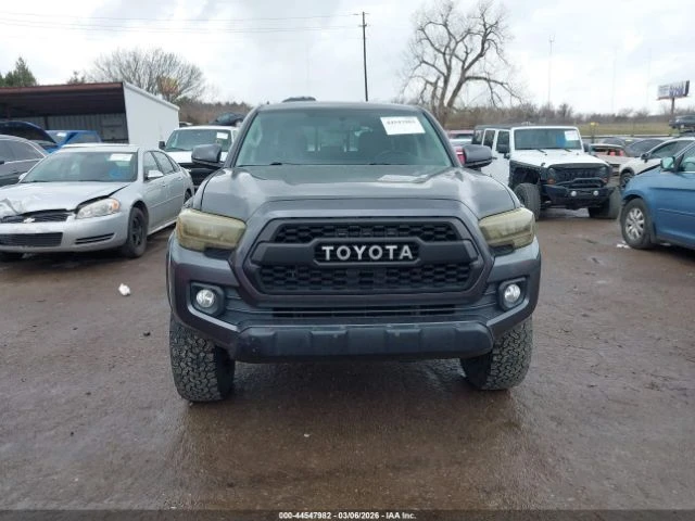 Toyota Tacoma SR5* V6* 4X4* , снимка 3 - Автомобили и джипове - 54231356
