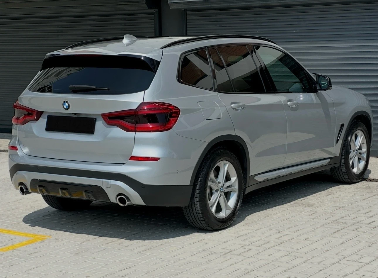 BMW X3 xDrive30i  - изображение 3
