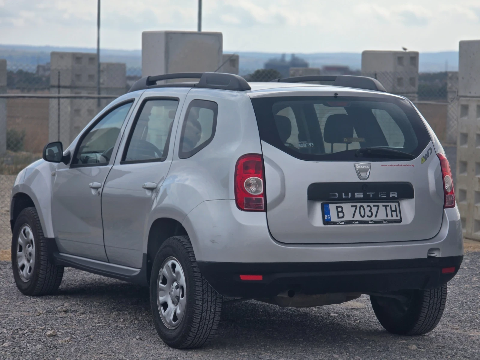 Dacia Duster 4x4 - изображение 6