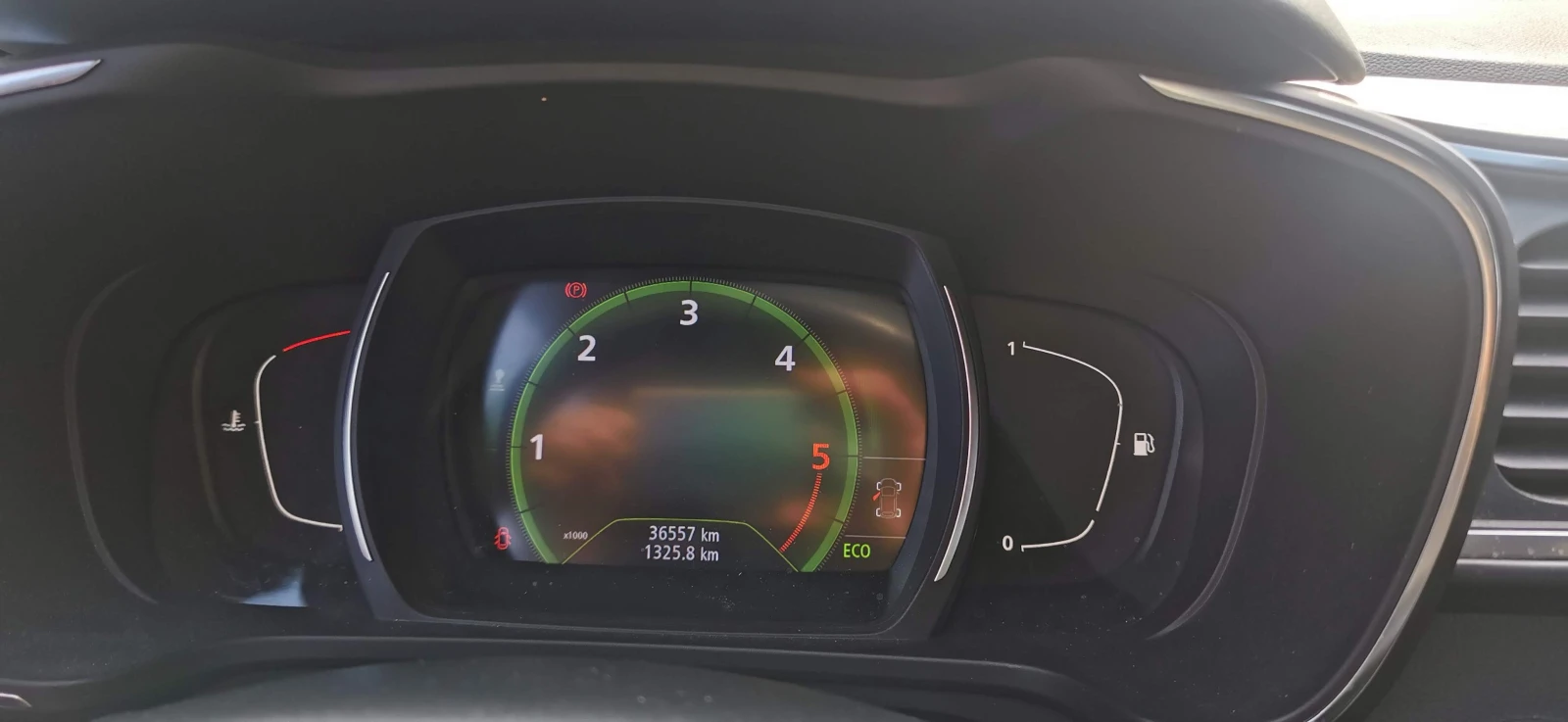 Renault Kadjar 1.6 DCI; 4x4 - изображение 6