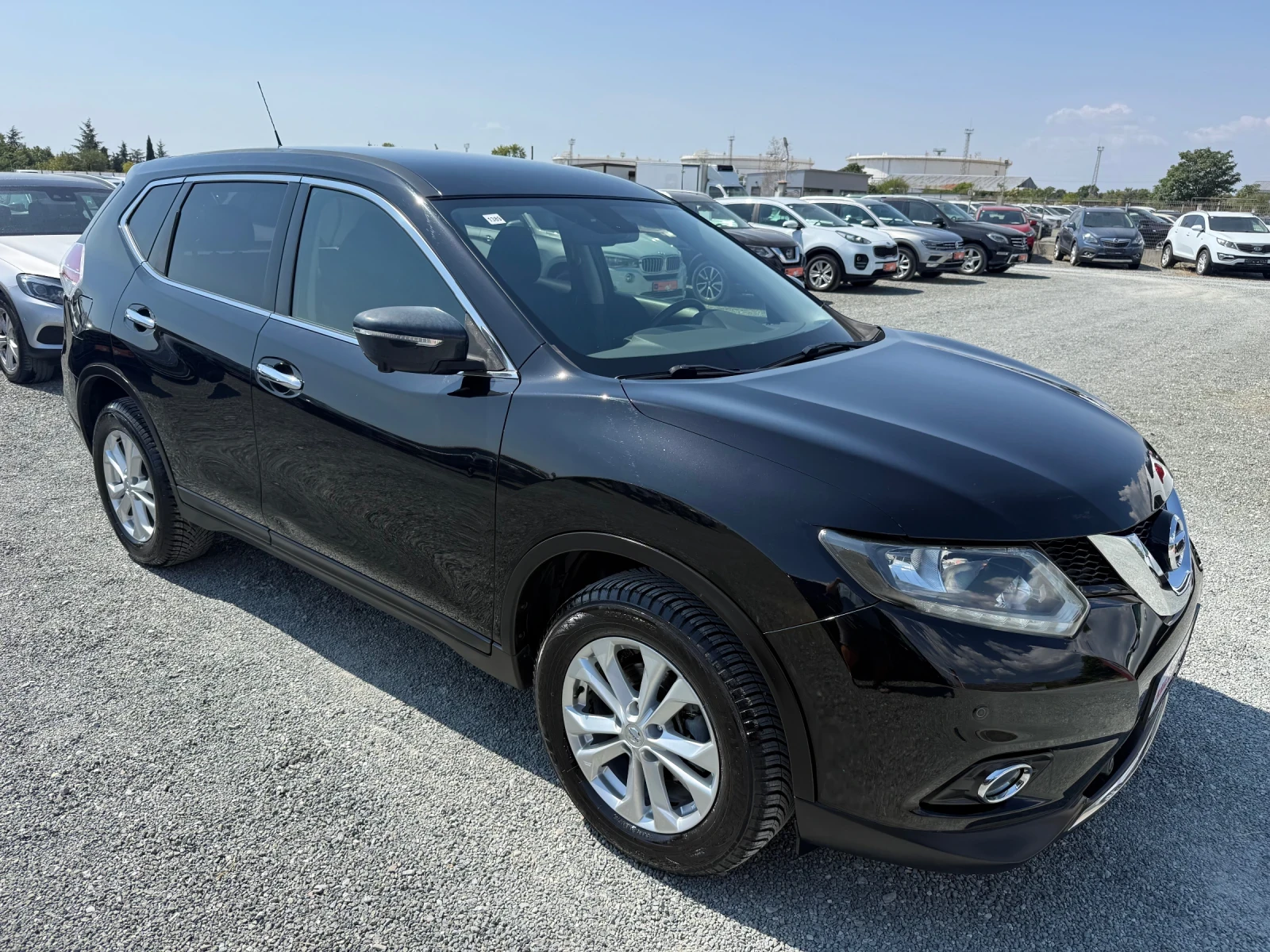 Nissan X-trail (KATO НОВА), снимка 3 - Автомобили и джипове - 53356126