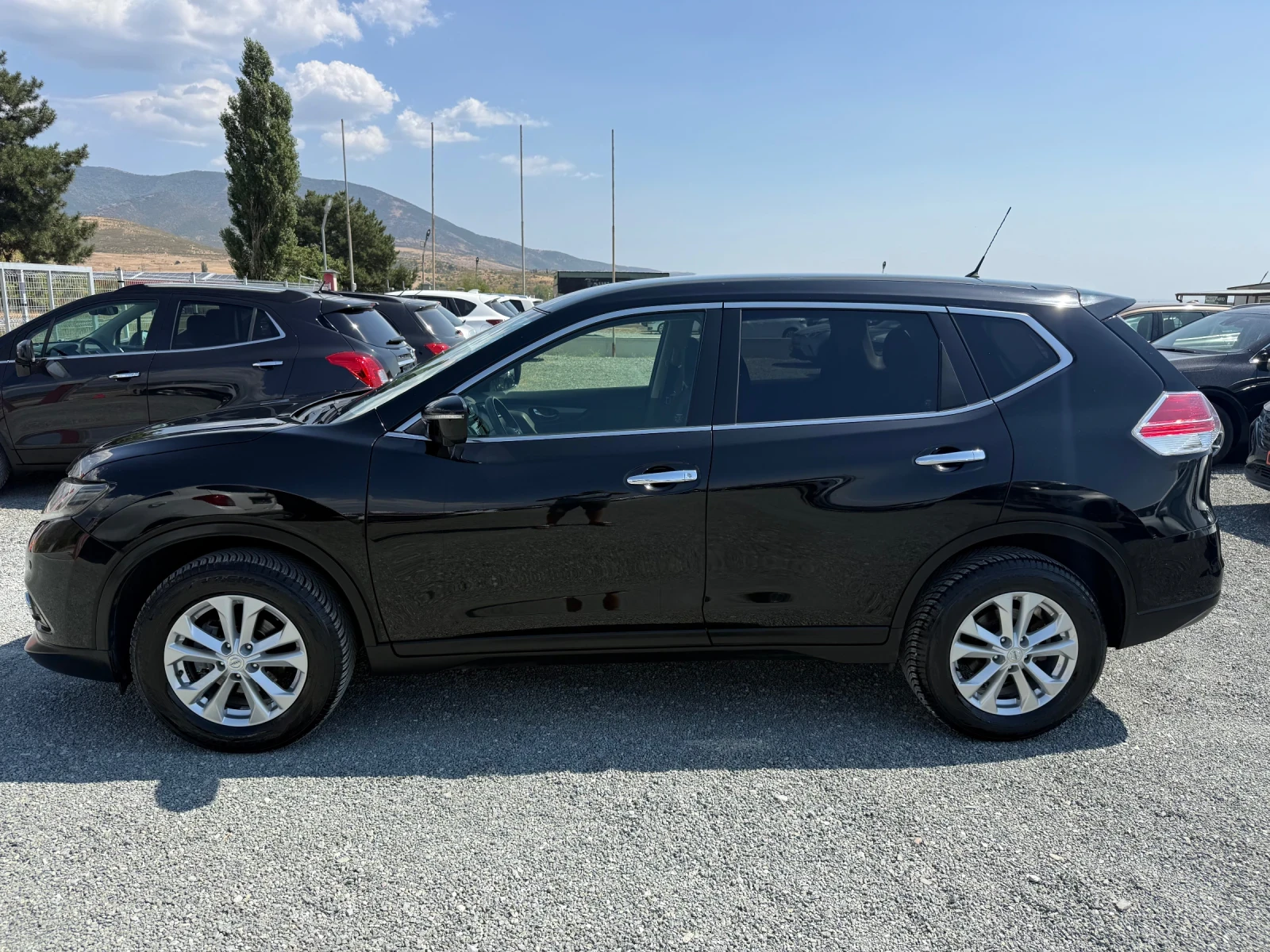 Nissan X-trail (KATO НОВА), снимка 10 - Автомобили и джипове - 53356126