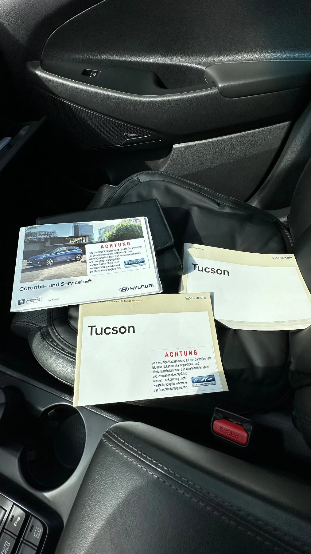 Hyundai Tucson Мек Хибрид 48v, снимка 12 - Автомобили и джипове - 53775344