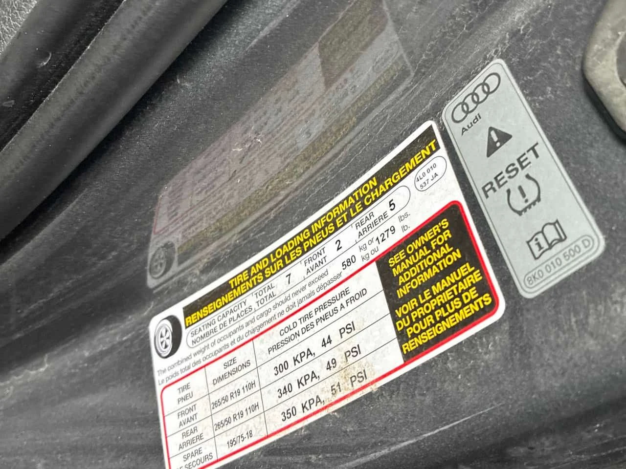 Audi Q7 * 3.0T Technik * CARFAX * ПАНОРАМА * KEYLESS * , снимка 10 - Автомобили и джипове - 54047348