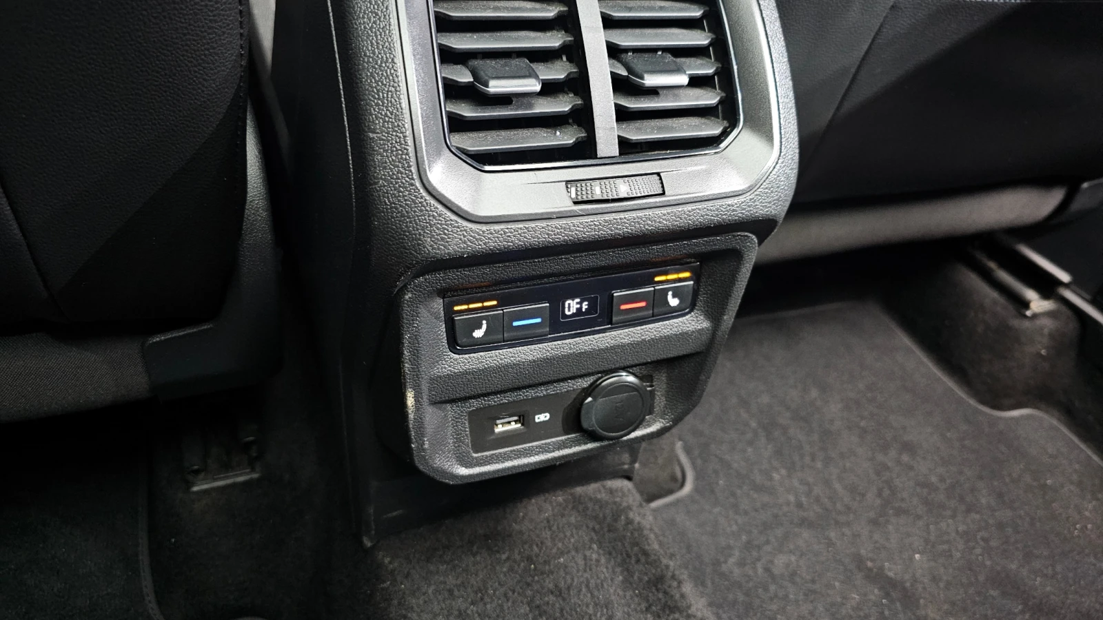 VW Tiguan 2.0TDI PRESTIGE autogeorge.com, снимка 16 - Автомобили и джипове - 54177238