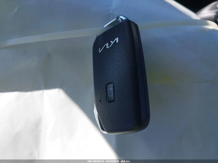 Kia Niro Ev Wind, снимка 11 - Автомобили и джипове - 54378352