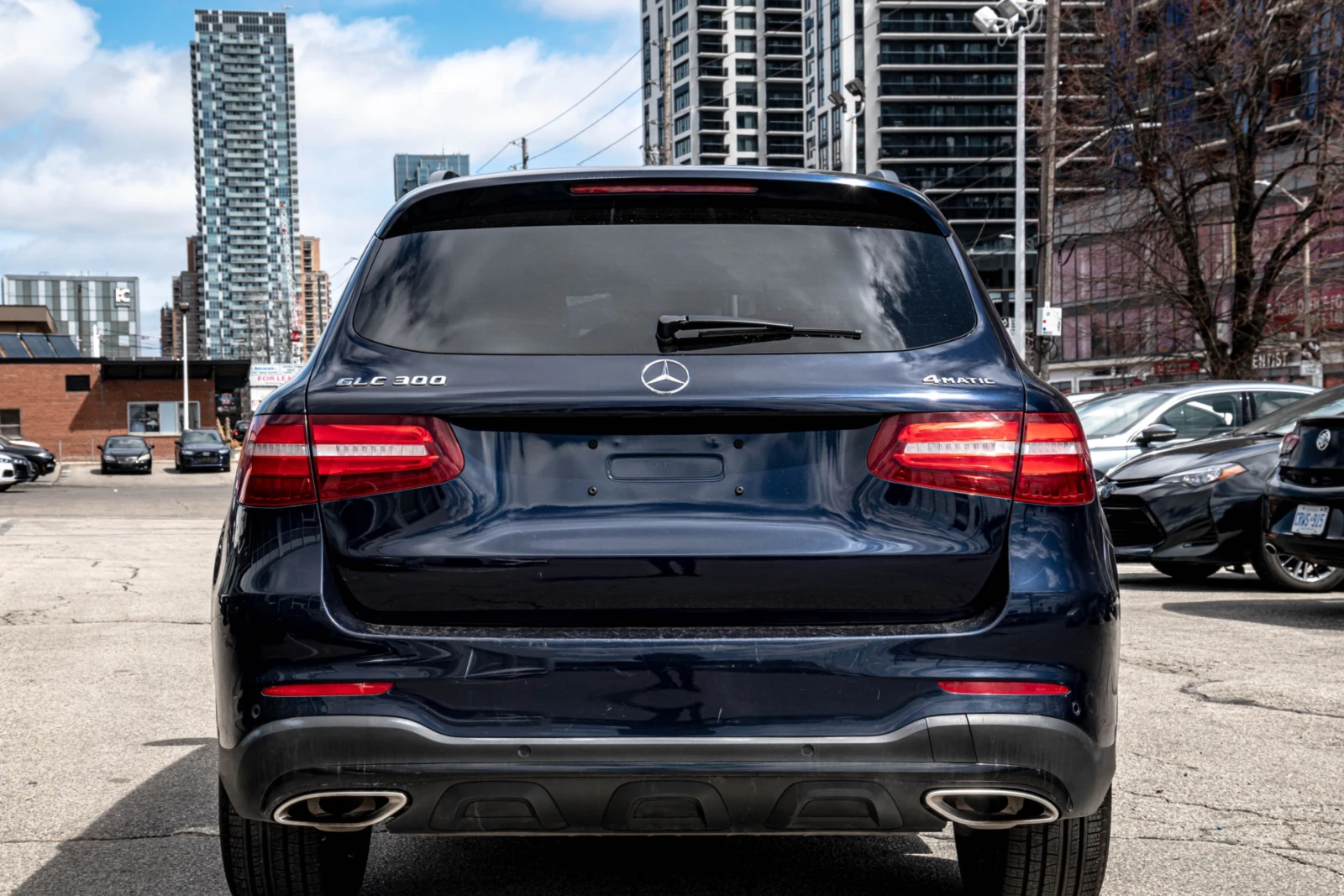 Mercedes-Benz GLC 300 GLC 300 4MATIC | Панорама | Навигация | Камера | B, снимка 3 - Автомобили и джипове - 54856593