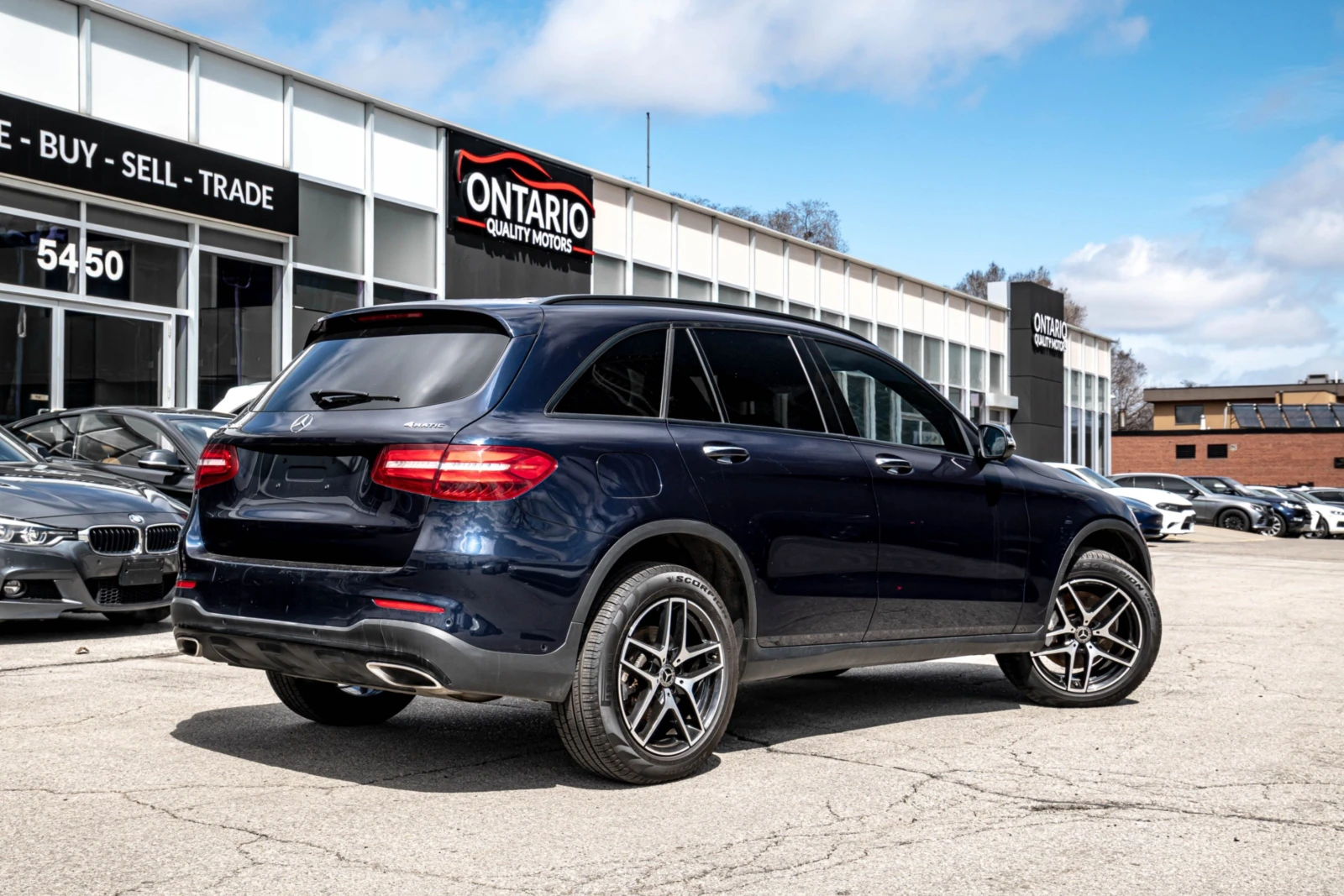 Mercedes-Benz GLC 300 GLC 300 4MATIC | Панорама | Навигация | Камера | B, снимка 5 - Автомобили и джипове - 54856593