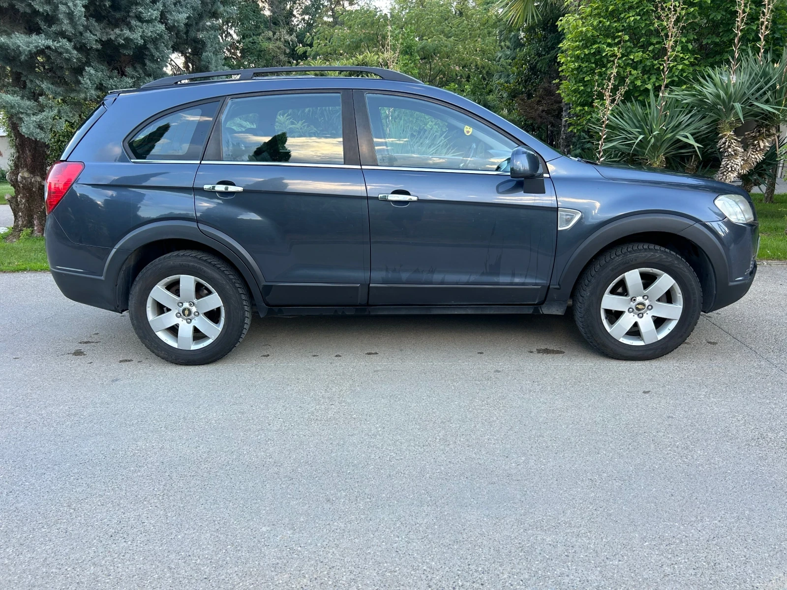 Chevrolet Captiva 2.0 4x4 АВТОМАТИК, снимка 7 - Автомобили и джипове - 55107799