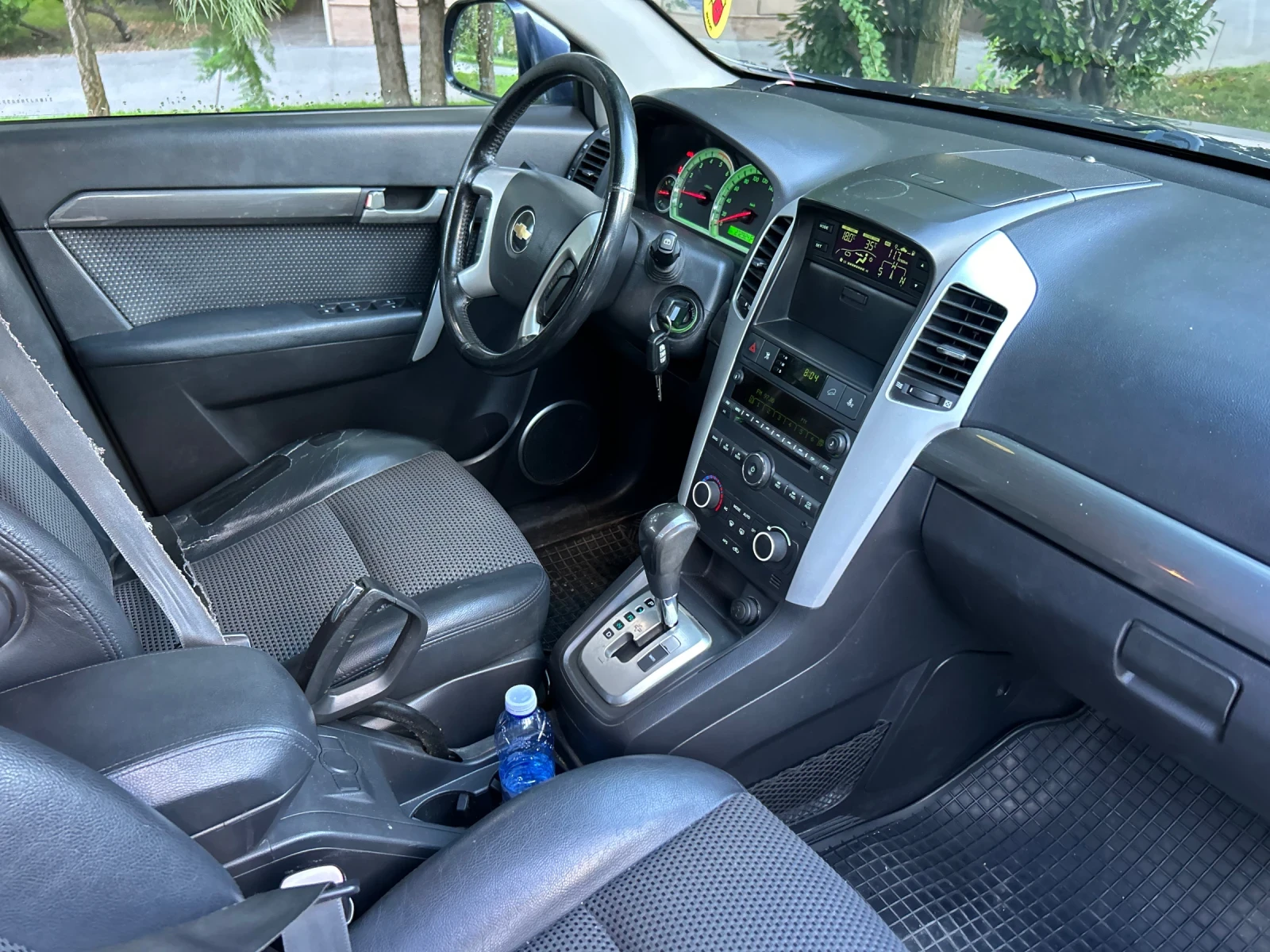 Chevrolet Captiva 2.0 4x4 АВТОМАТИК, снимка 12 - Автомобили и джипове - 55107799