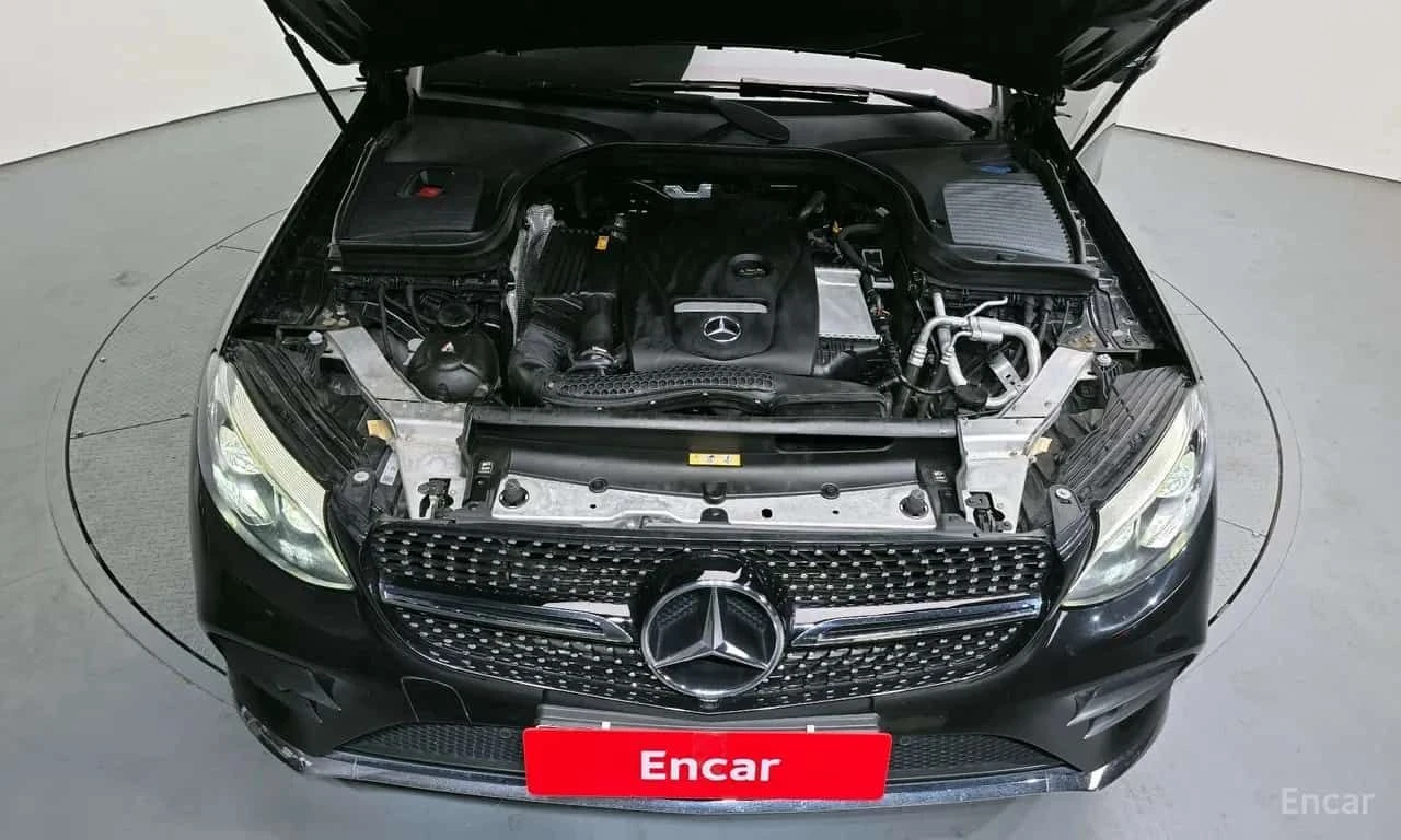 Mercedes-Benz GLC 300 * 4MATIC AMG Line * ОПЦИЯ ЗА ФИНАНСИРАНЕ, снимка 6 - Автомобили и джипове - 55569432