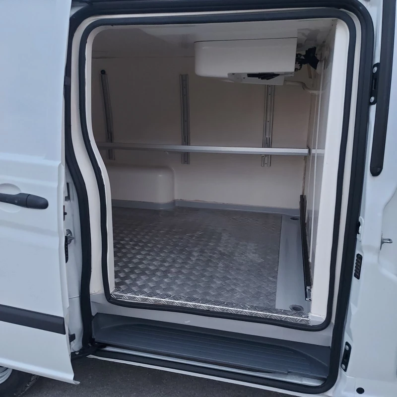 Mercedes-Benz Vito Клима, ТОК -20, хладилен бус, снимка 9 - Бусове и автобуси - 52541586