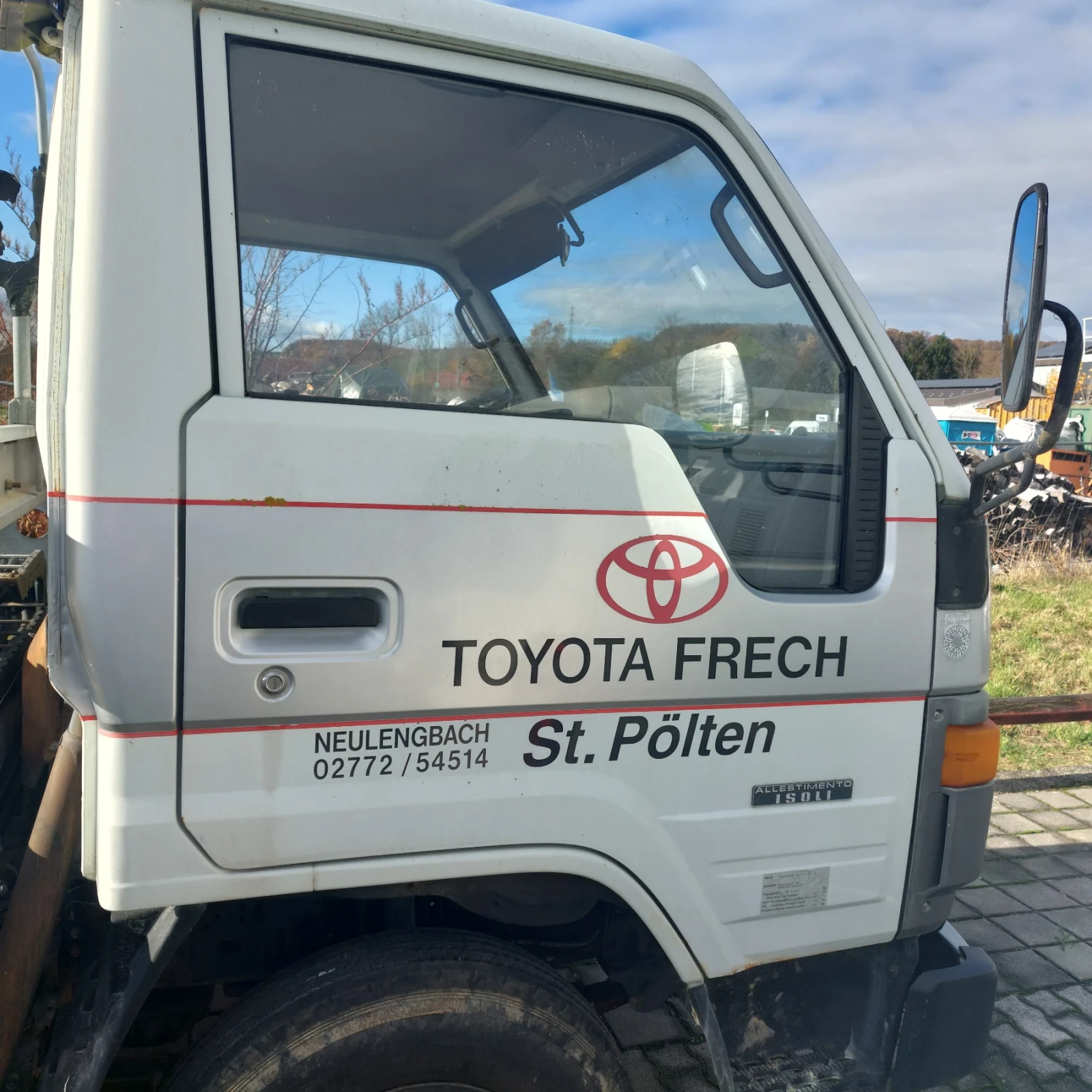 Toyota DYNA 300 - изображение 6