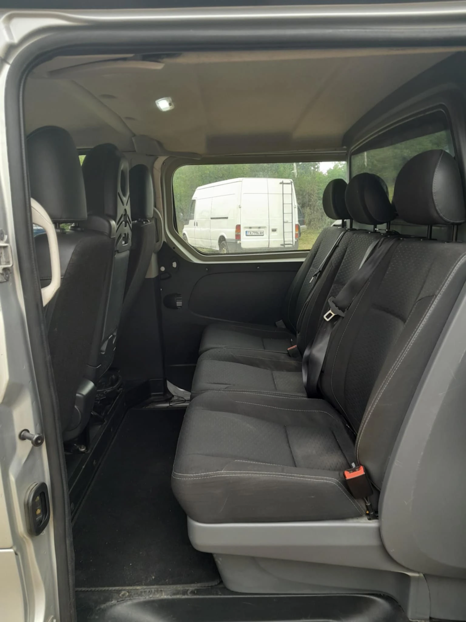 Opel Vivaro B BiTurbo, снимка 8 - Бусове и автобуси - 55622476