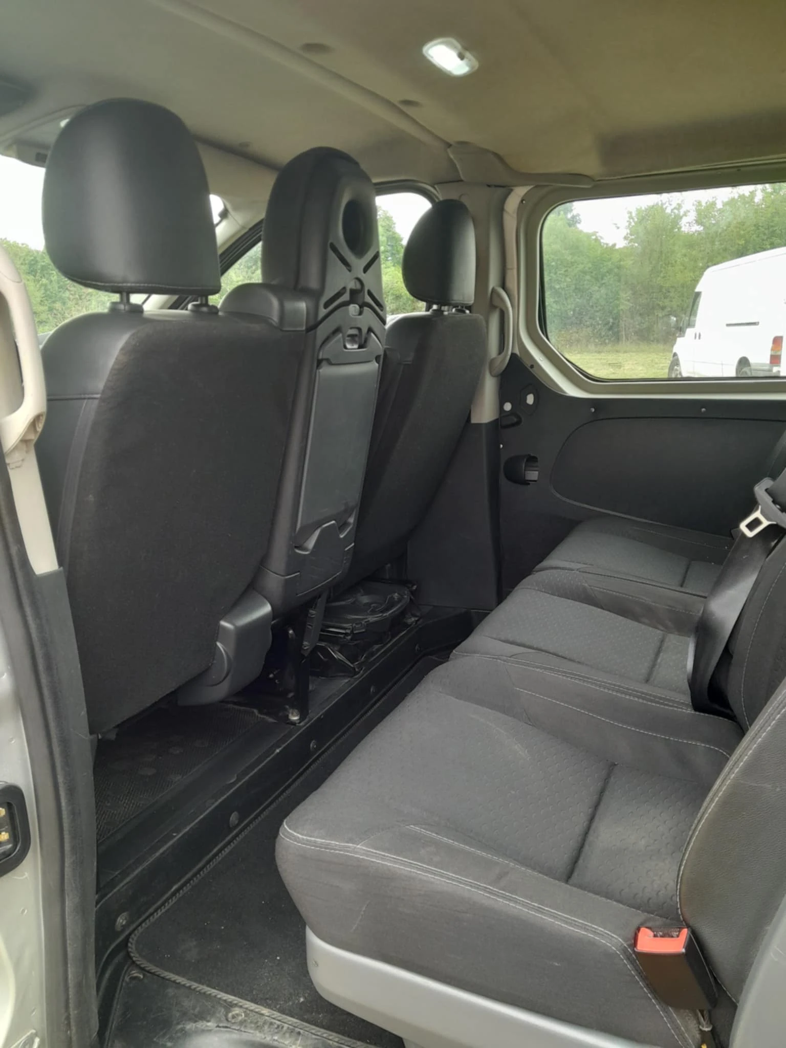 Opel Vivaro B BiTurbo, снимка 9 - Бусове и автобуси - 55622476