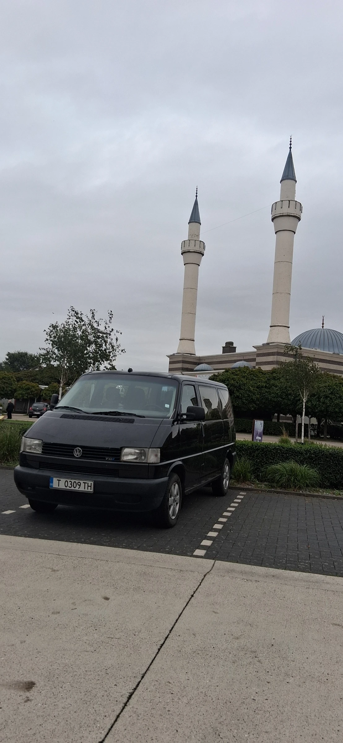 VW T4, снимка 2 - Бусове и автобуси - 56453721
