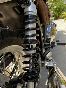 Royal Enfield Interceptor 650 | Mobile.bg    15