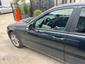 Mercedes-Benz C 200 111, снимка 3