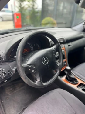 Mercedes-Benz C 200 111, снимка 9