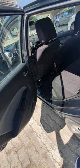 Mazda 2 1.3 Верига + газ, снимка 15