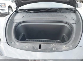 Tesla Model Y Long Range AWD, снимка 10