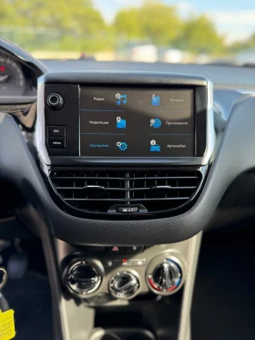 Peugeot 208 1.6HDi 100HP Facelift, снимка 13